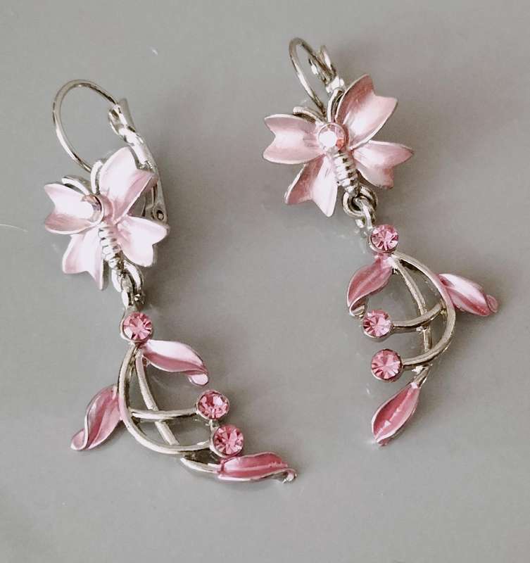 Pair of Cloisonne Silver Tone Earrings. (nr64)