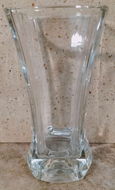 Magnificent 660g Solid Crystal Vase