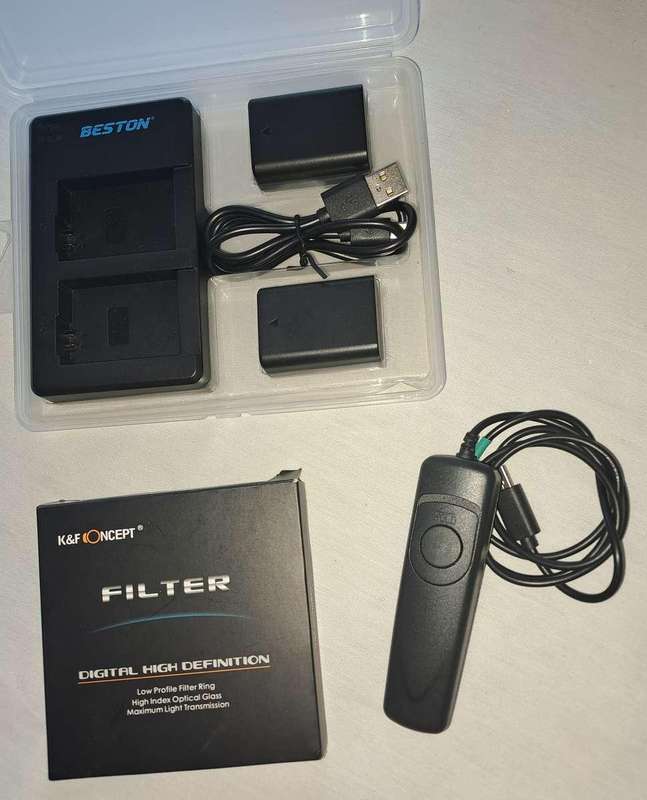 SONY RX10 Mk IV plus Extras