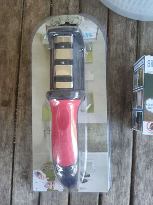 Lot of Brand New Kitchen and Bathroom Gadgets