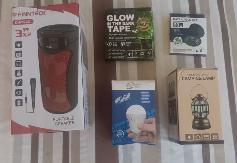 LOT OF BRAND NEW GADGETS - CAMPING EDITION
