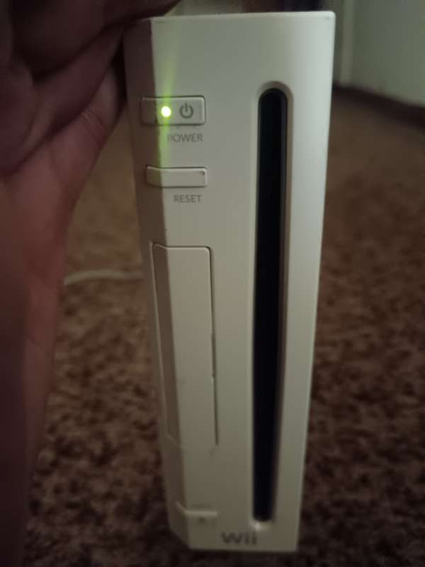 Nintendo Wii - Console only with charger