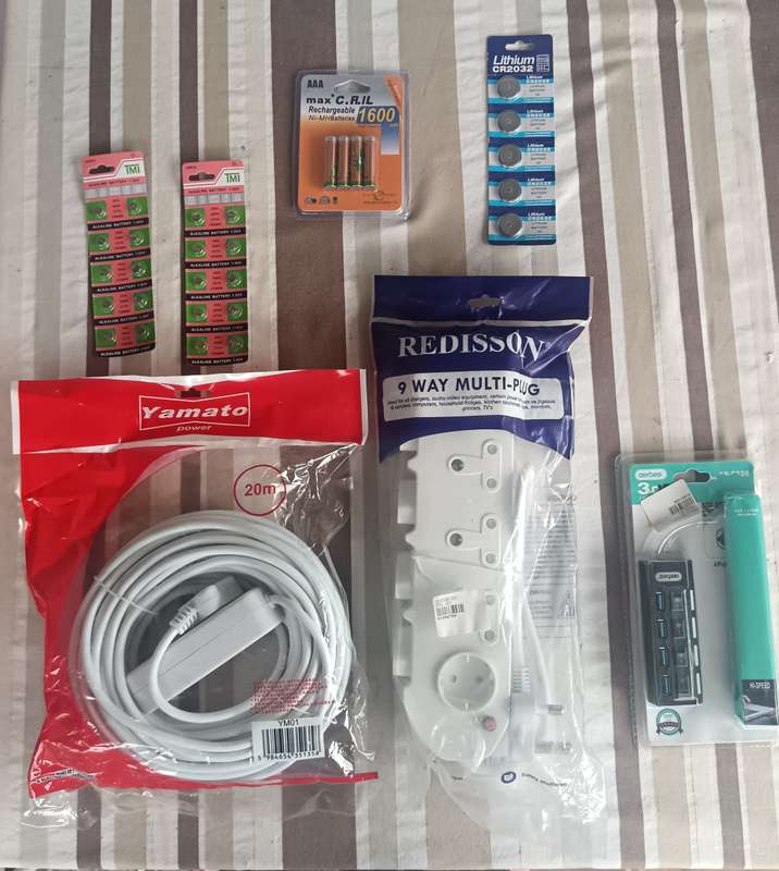 LOT OF BRAND NEW ELECTRICS - ELECTRICAL EDITION