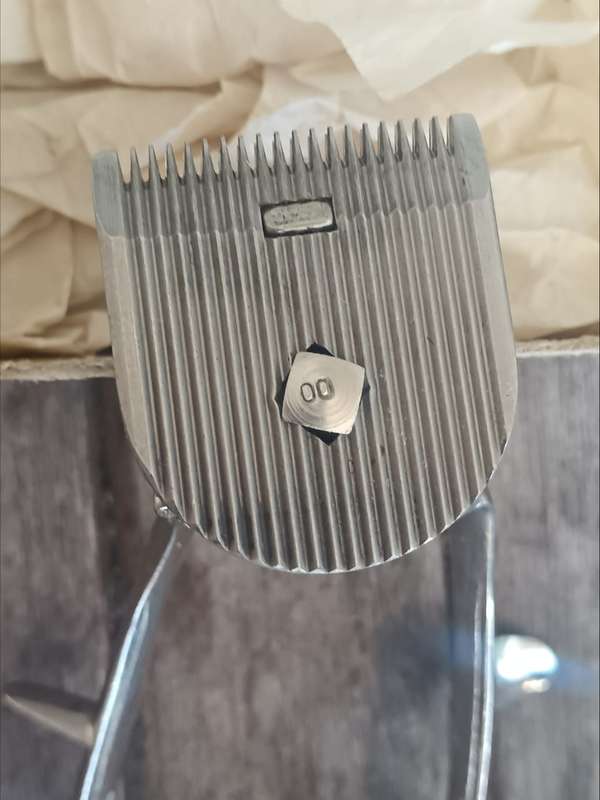 John Oster Model 105 Vintage Hair Clippers - MADE in U.S.A