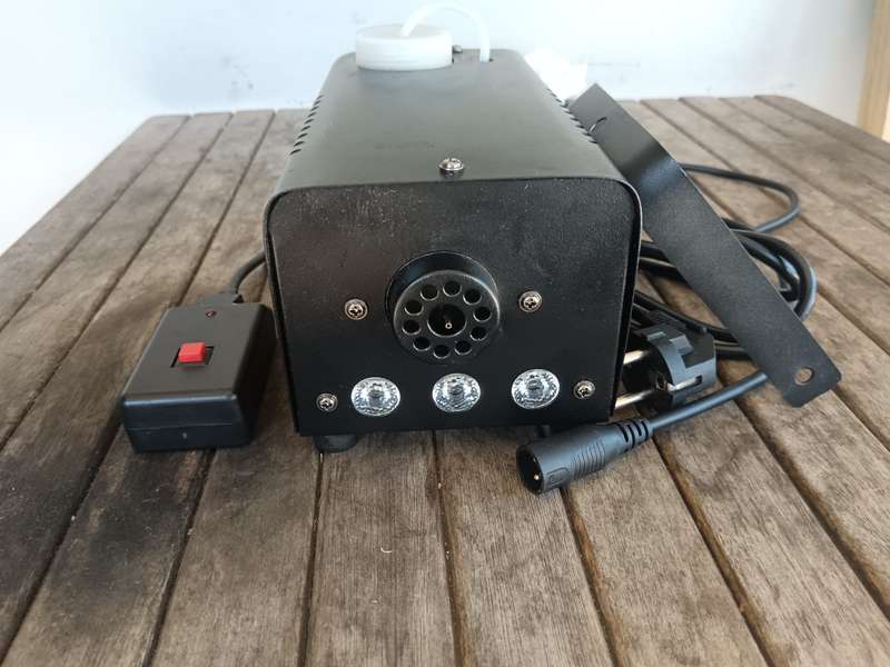 600W FOG MACHINE (READ)