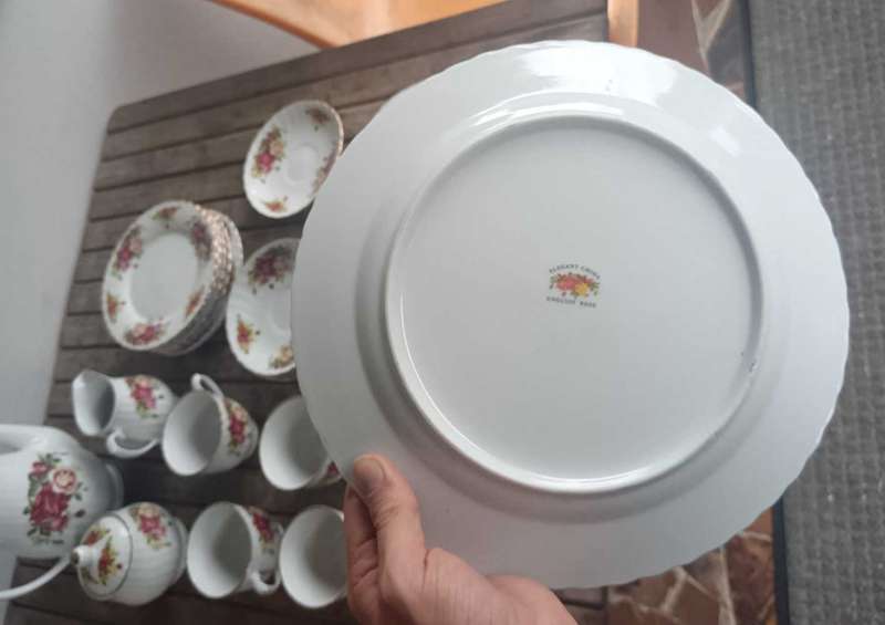 Elegant China English Rose Porcelain Set