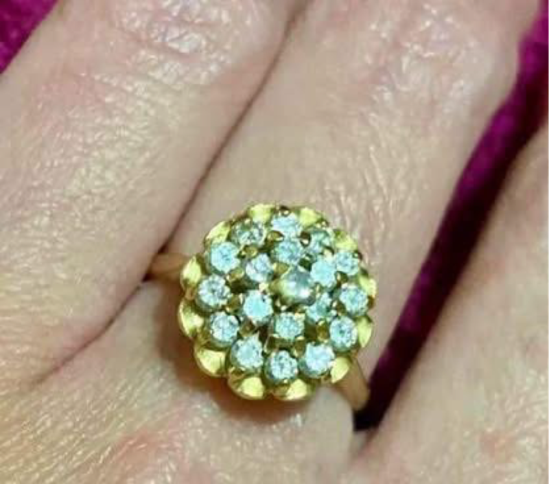 19 Diamond vintage cluster ring in 18ct gold