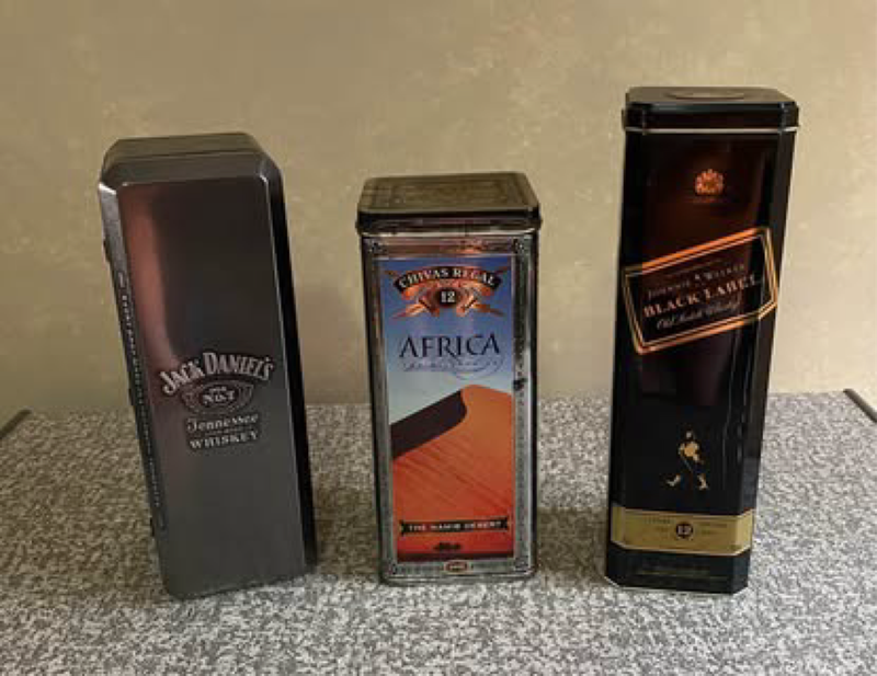 Bar display tins  / cans