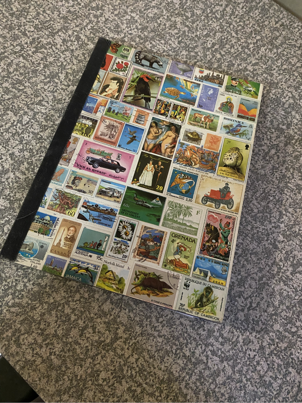 Complete 12 pages stamp book - stamps from all over the world