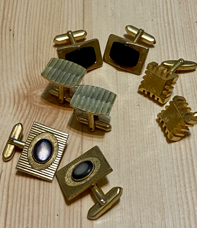 Set of vintage cufflinks
