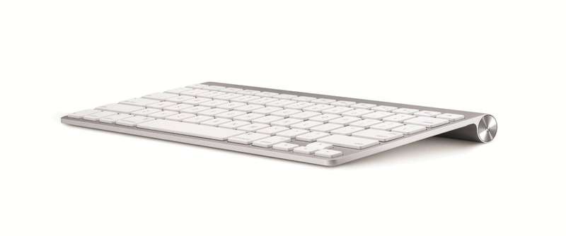 Apple Wireless Keyboard A1314 MC184Z/8 (Box slightly old)