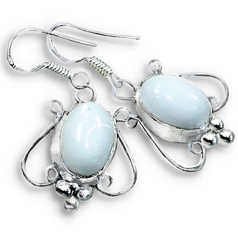 Handmade White Jade Round Gemstones set in. 925 Sterling Silver Plated Ring Size US 9 OR R1/2