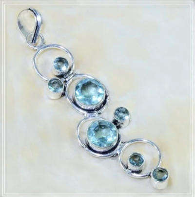 Mixed Sizes Round Blue Topaz set in 925 Sterling Silver Plated Handmade Pendant