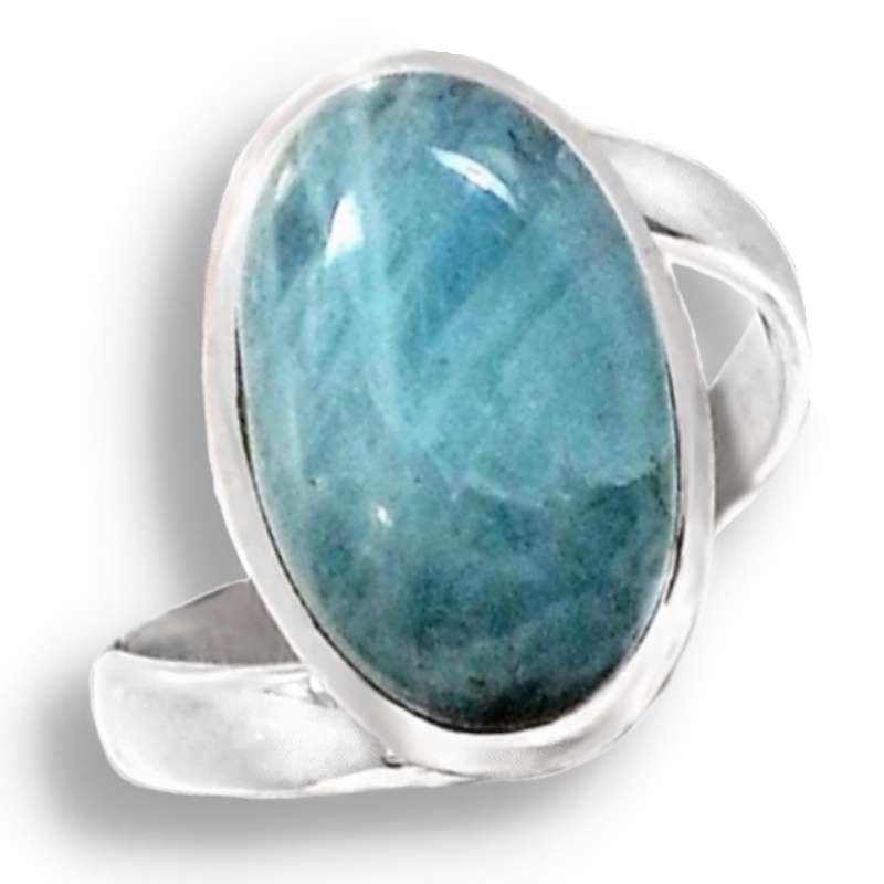Genuine Earth Mined Aquamarine Oval Gemstone set in Solid .925 Sterling Silver Ring Size 9.5 / S 1/2