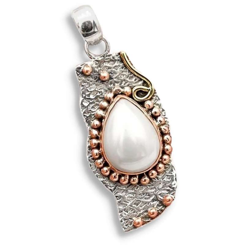 Three Tone Natural White Pearl set in  Solid .925 Sterling Silver Pendant