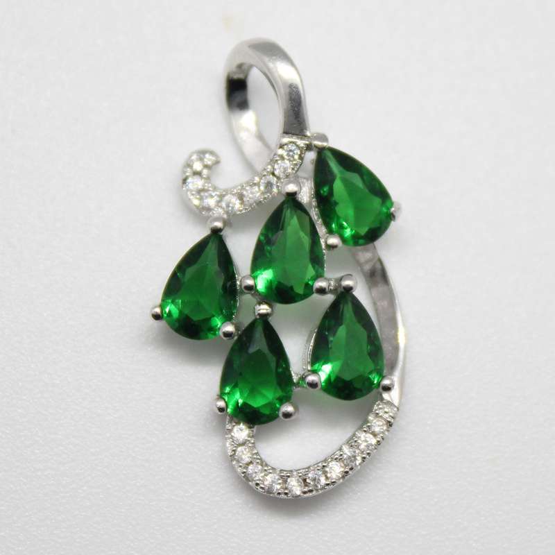 Dainty Emerald Quartz and White Topaz Gemstone set in Solid 925 Sterling Silver Pendant