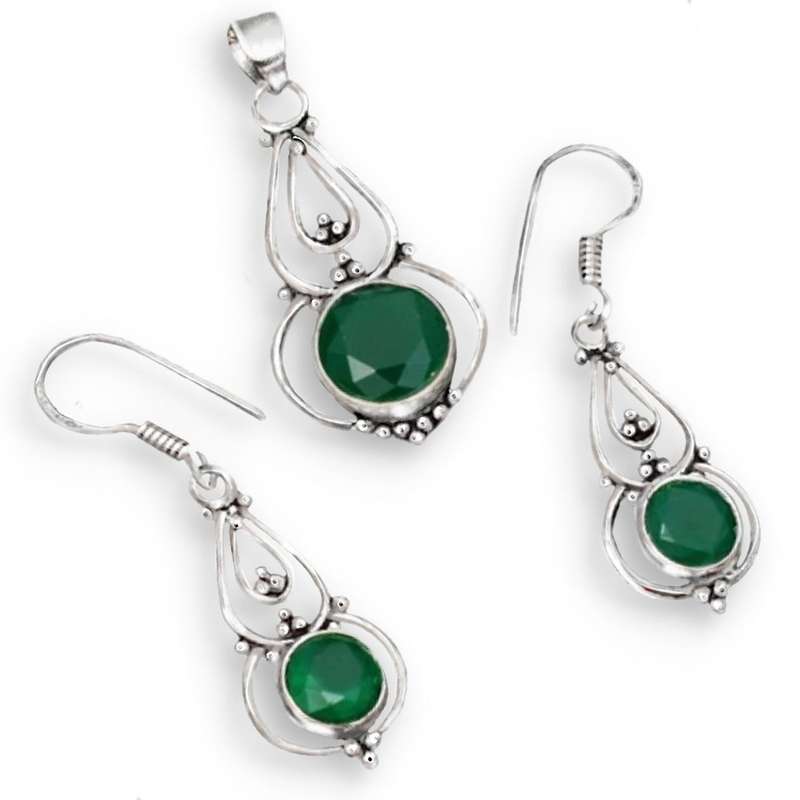 Emerald Quartz set in 925 Sterling Silver Plated Dainty Antique Style Pendant and Earrings Set