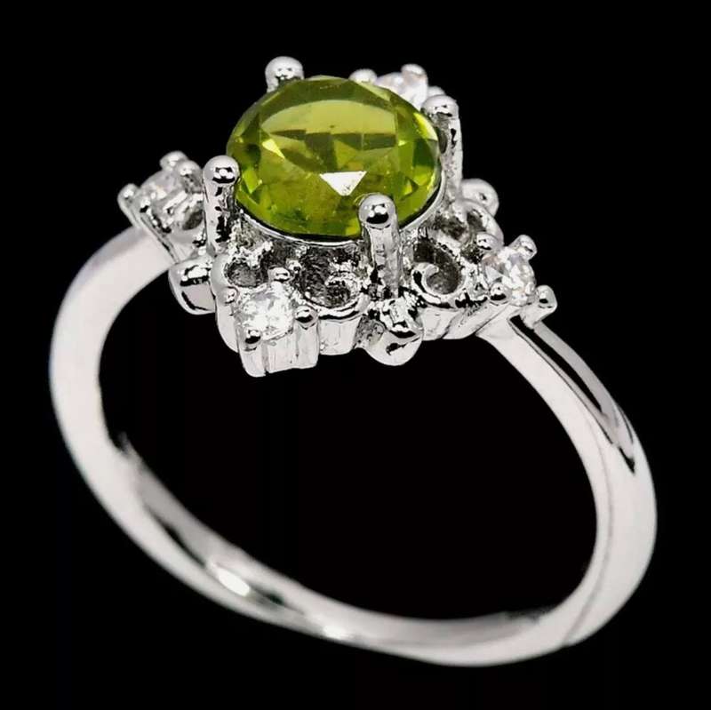 Natural Unheated Round Peridot White CZ Gemstone set in Solid .925 Sterling Silver Ring Size 7 / 0