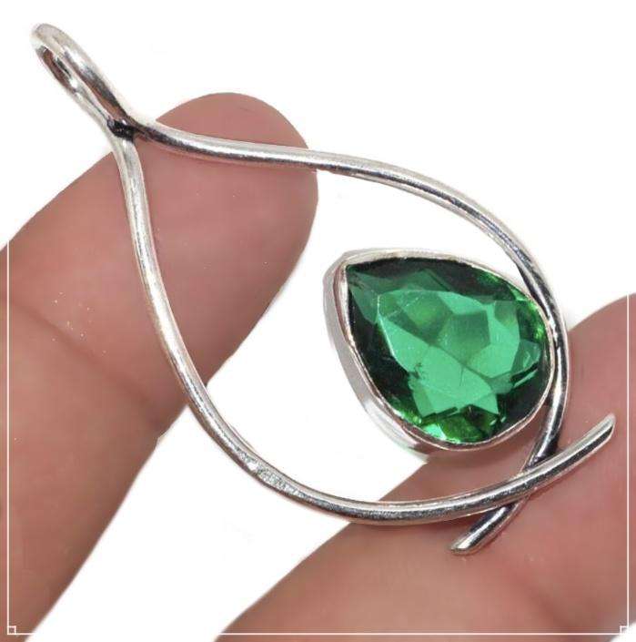 Emerald Quartz Pear Shape set in.925 Sterling Silver Plated Handmade Modern set Pendant