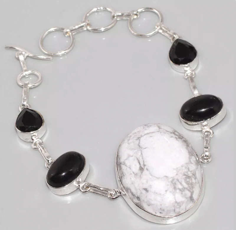 Natural Howlite and Black Onyx Gemstone set in .925 Sterling Silver Plated Handmade Bracelet