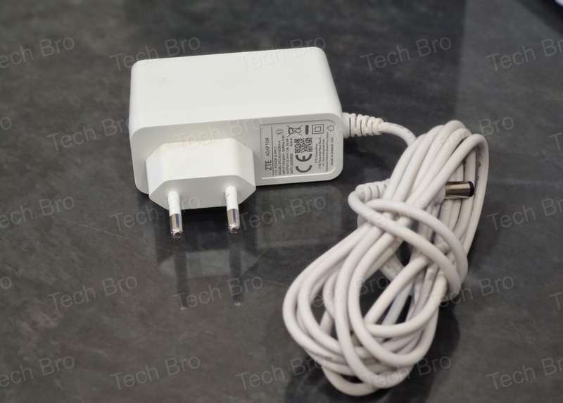 ZTE MC801A1 5G Unlocked Indoor WiFi Router (All Networks) ICASA Approved