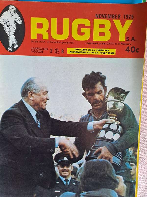 Rugby magazine November 1975 Vol. 2 No. 8 See condition below