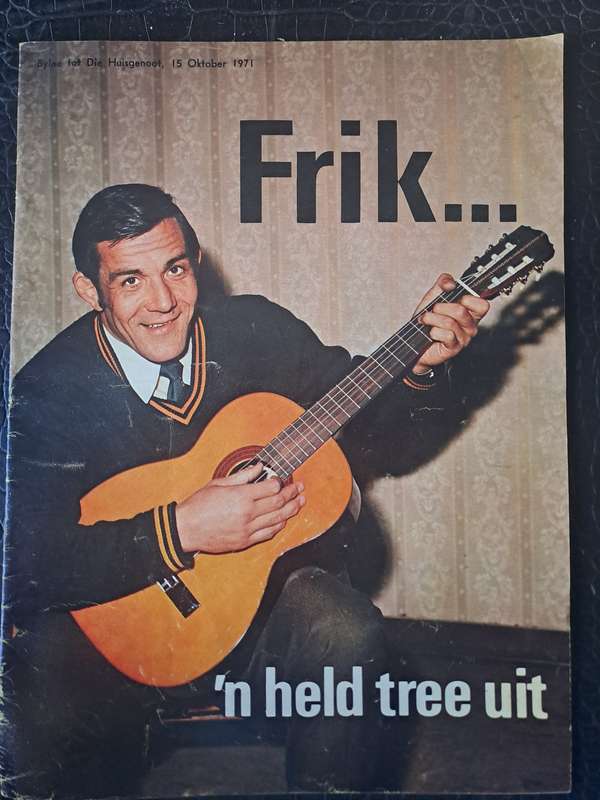 Rugby insert to Huisgenoot magazine on Frik du Preez' career 32 pp