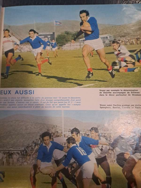 Rugby magazine Miroir du Rugby July 1971 French 46 pp on 1971 France tour to SA VERY SCARCE IN SA