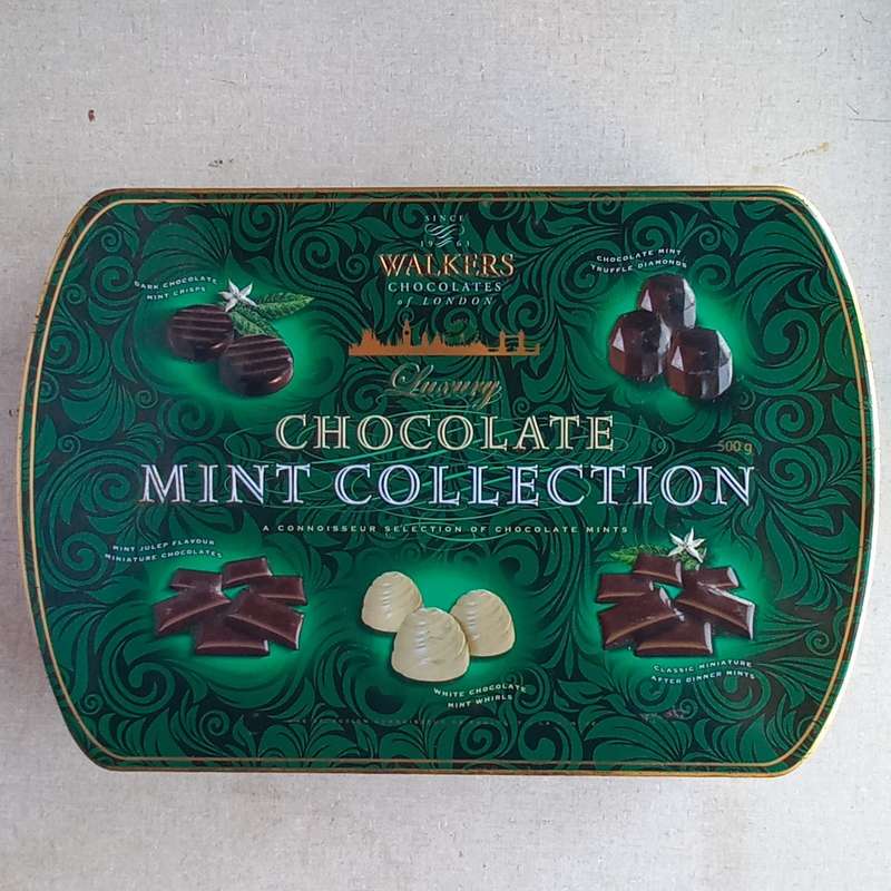 "Walkers" Chocolate Tin full of Stamps off paper - Mixed World