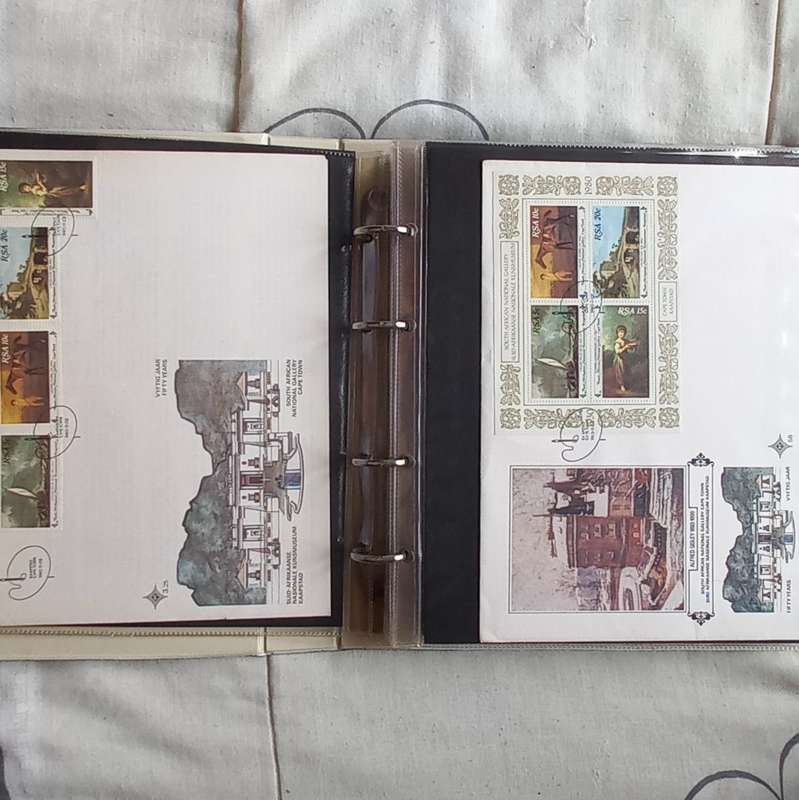 FDC Album - 15 Double-sided Album Pages - Includes RSA Large Format Covers