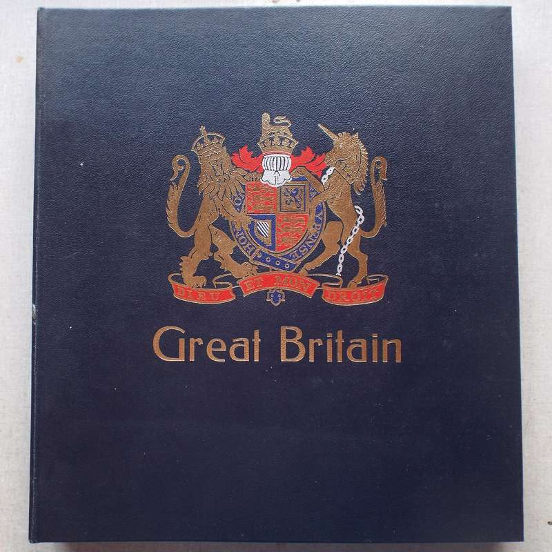 Davo Stamp Album - Great Britain for the period QV 1840 to QEII 1978