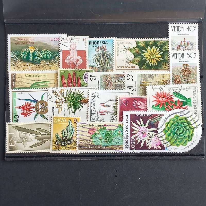 Thematics - Cacti & Aloes - 20 stamps - no duplication