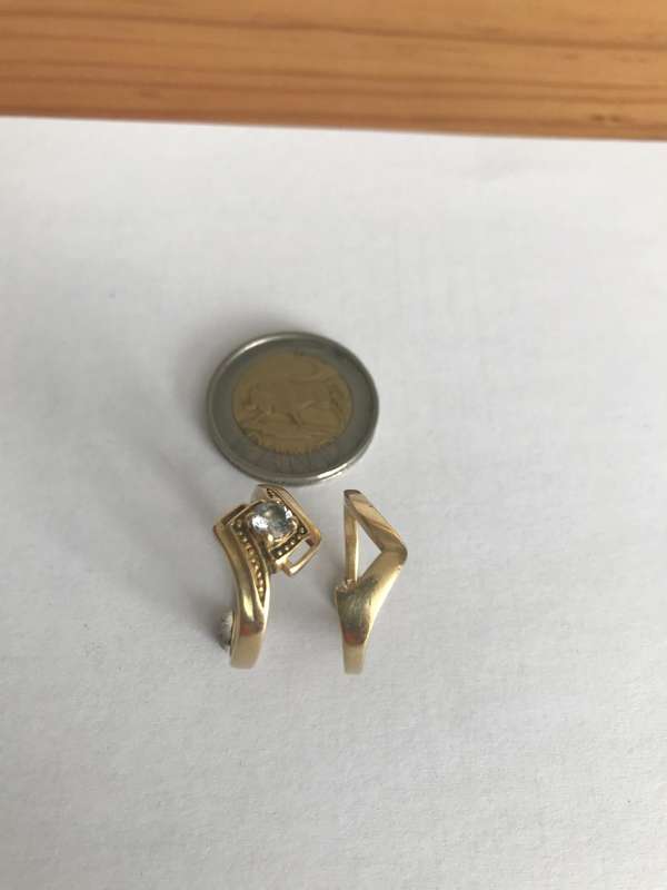 Solid 9ct Gold Twinset Rings - 5.18 grams