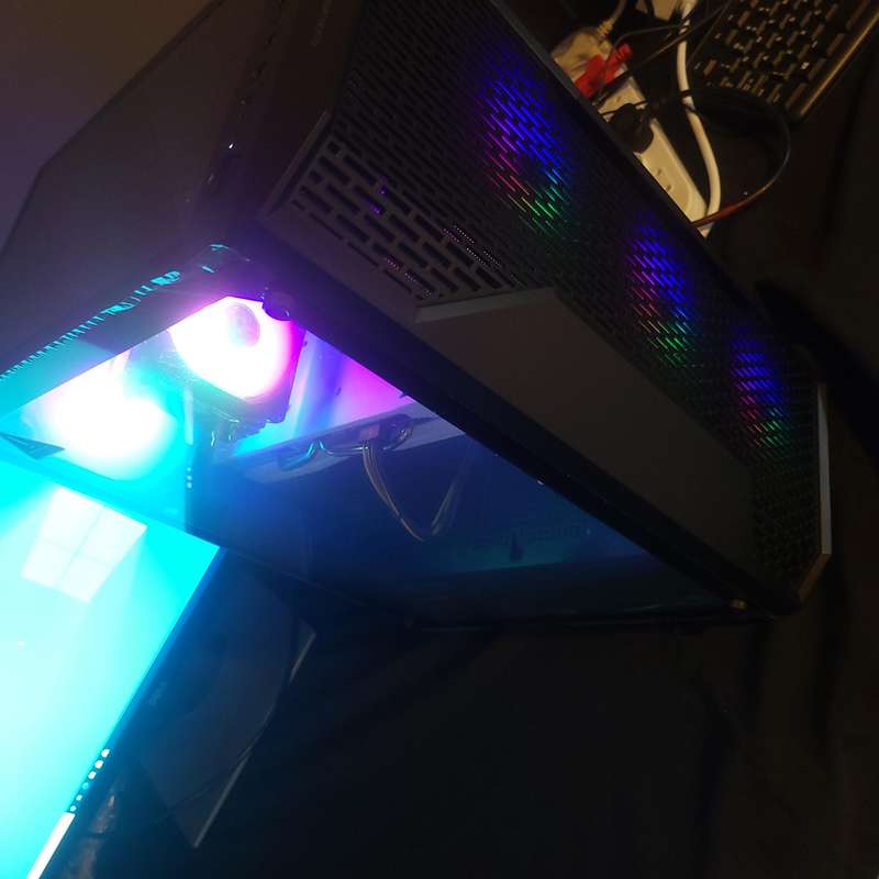 Gaming PC + Monitor Bundle  i7 + RX580 + 16GB RAM