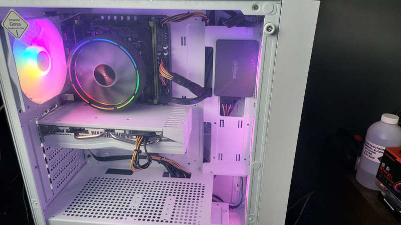 Intel Xeon E5 2650 - RX580 Gaming Rig