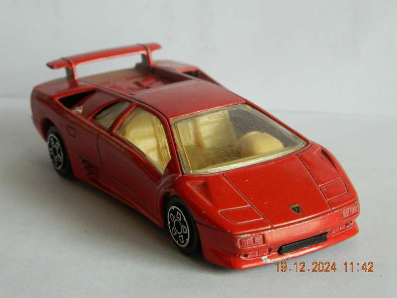 BBURAGO  -  LAMBORGHINI DIABLO