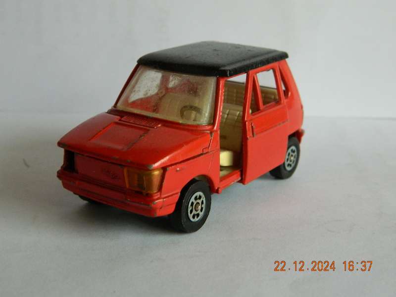 CORGI TOYS   -    WHIZWHEELS  - 283  -  DAF 'CITY' CAR