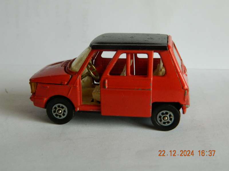 CORGI TOYS   -    WHIZWHEELS  - 283  -  DAF 'CITY' CAR