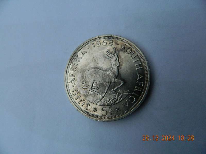 S. A. UNION   5 SHILLING  COIN  -  1958