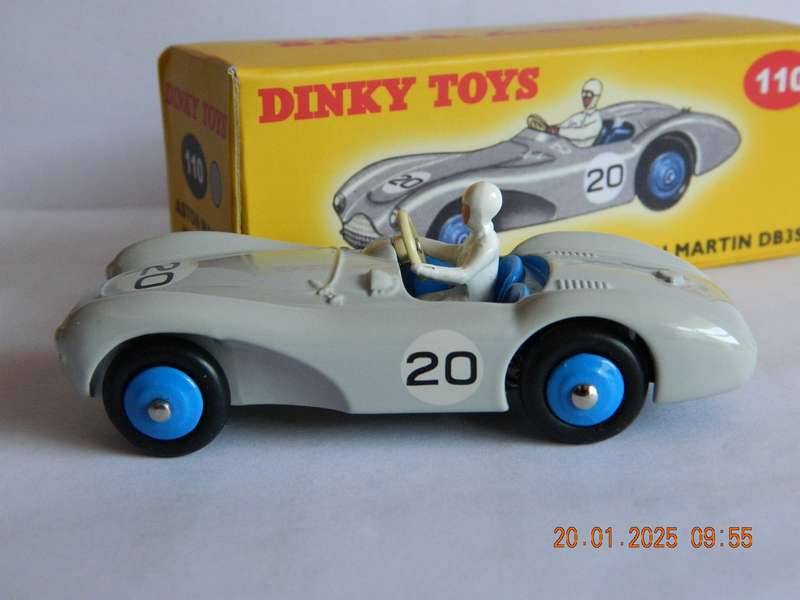 DEAGOSTINI - DINKY TOYS  - 110  -  ASTON MARTIN DB3S