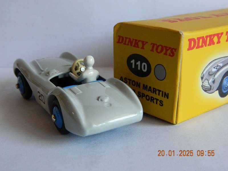 DEAGOSTINI - DINKY TOYS  - 110  -  ASTON MARTIN DB3S