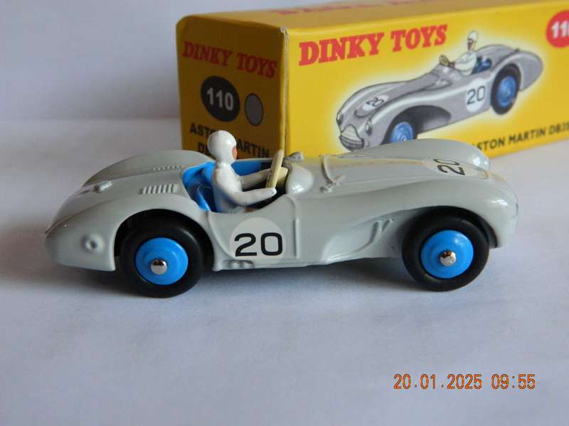 DEAGOSTINI - DINKY TOYS  - 110  -  ASTON MARTIN DB3S