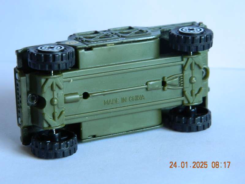 UNKNOWN   -    -     ARMY VEHICLE