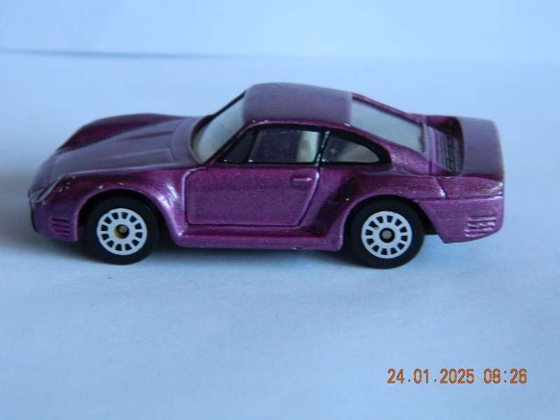 UNKNOWN  -   PORSCHE
