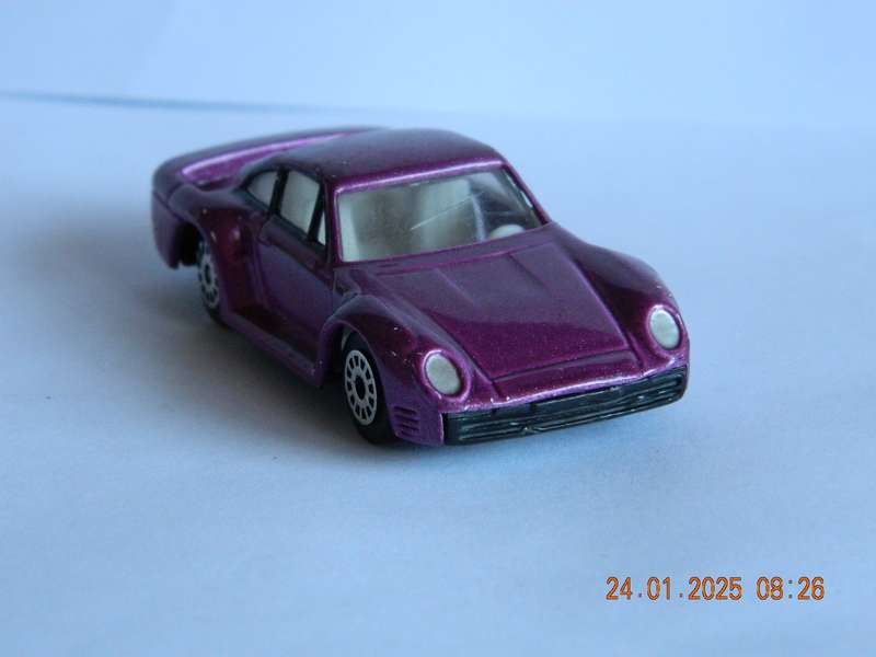 UNKNOWN  -   PORSCHE
