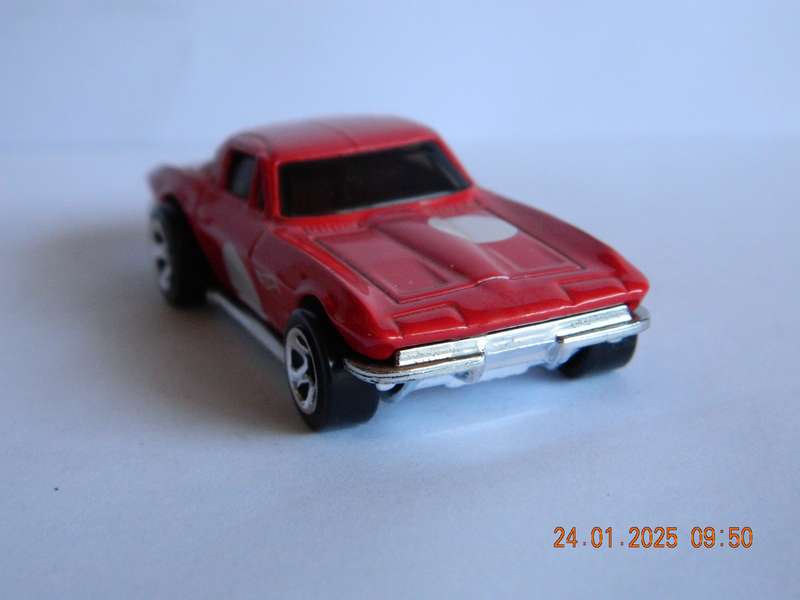 HOTWHEELS   -    -    1964  CORVETTE STING RAY