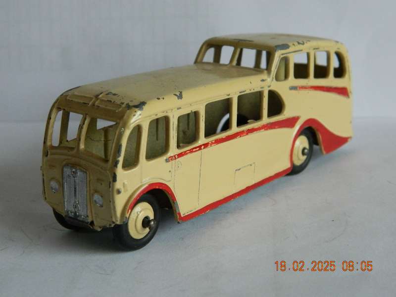 DINKY TOYS  -  29f  -  OBSERVATION COACH
