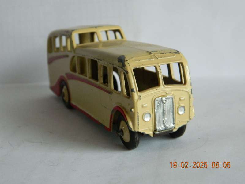 DINKY TOYS  -  29f  -  OBSERVATION COACH