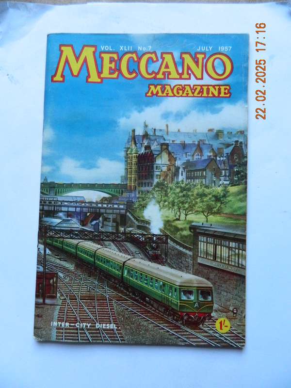 DINKY TOYS  -  MECCANO MAGAZINE  -  VOL. XLII  NO. 7  -  JULY  1957