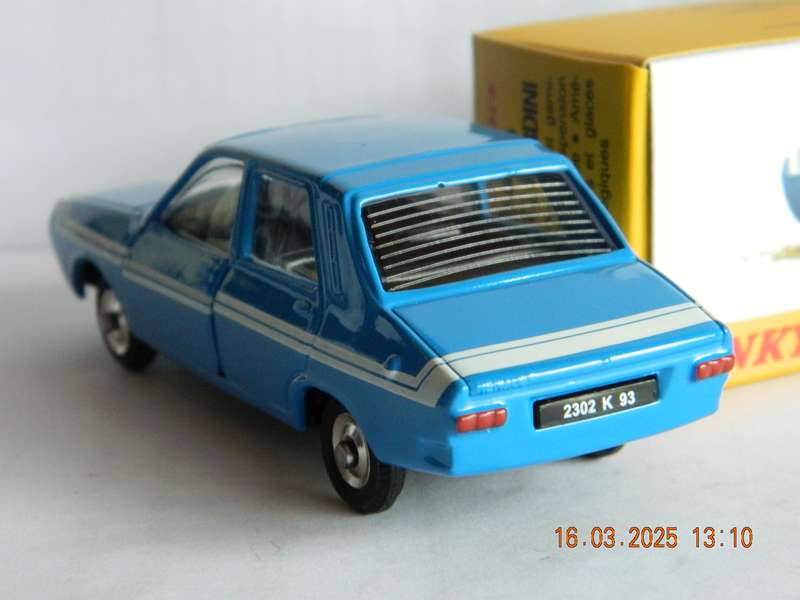 DEAGOSTINI - DINKY TOYS  -  1424 G  -  RENAULT 12 GORDINI
